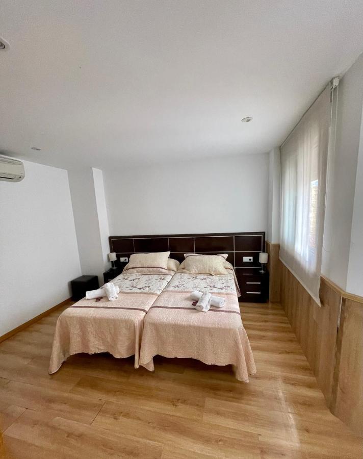 Pension Orois Melide Extérieur photo